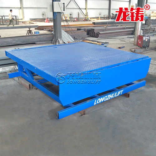 黑龍江雞西固定式登車(chē)橋與月臺(tái)高度調(diào)節(jié)板 廠(chǎng)家直售，裝卸搬運(yùn)更高效
